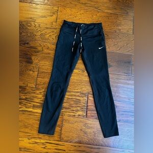 Nike Dri fit 7/8 length leggings